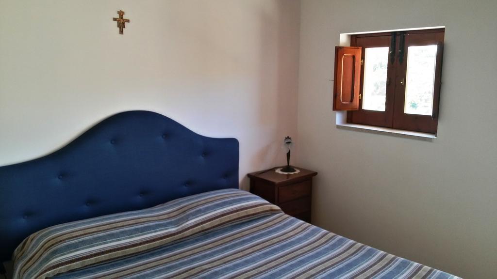 La Suma Sumalia Noto Quarto foto
